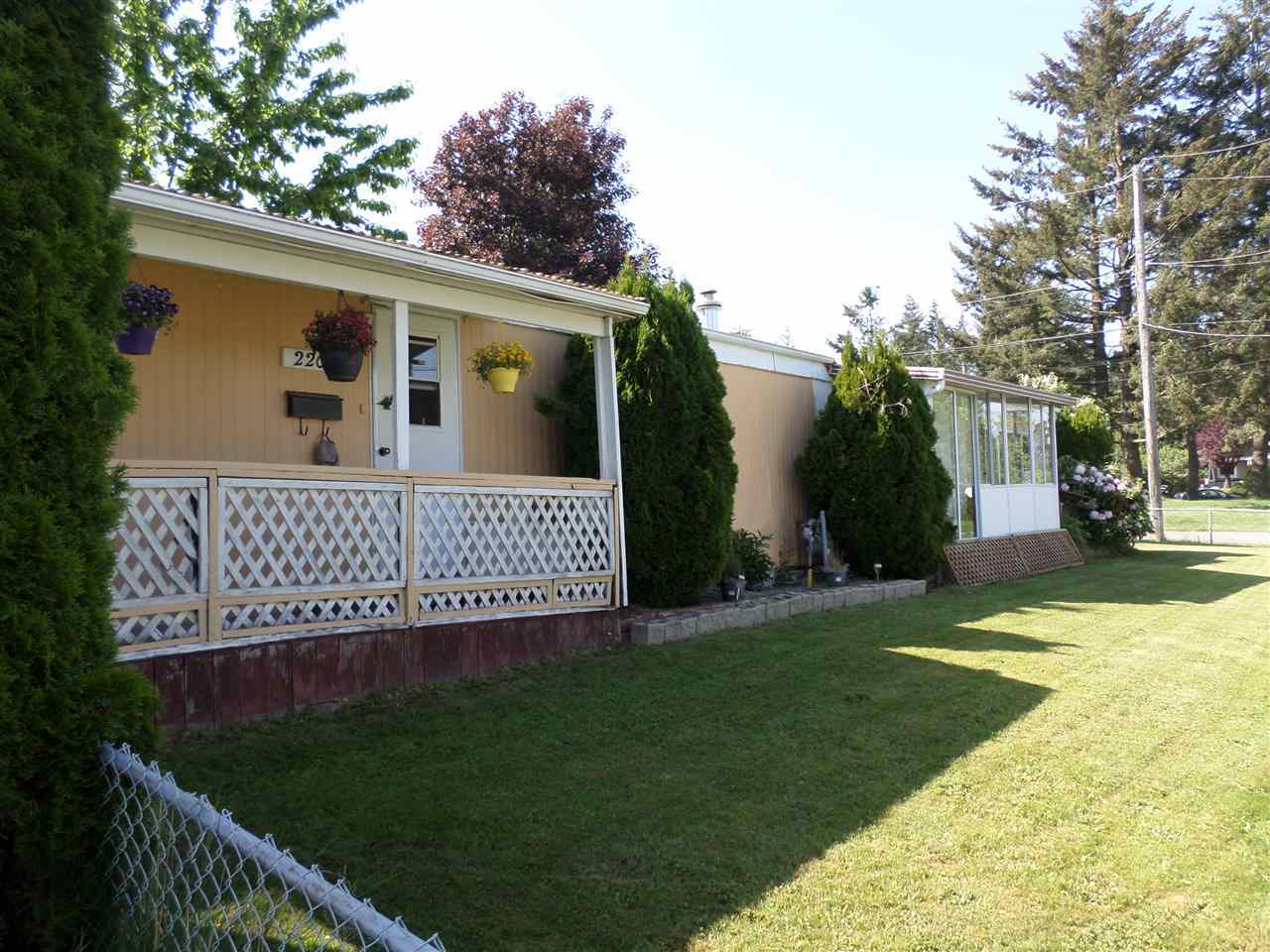 2203 Crystal Ct  