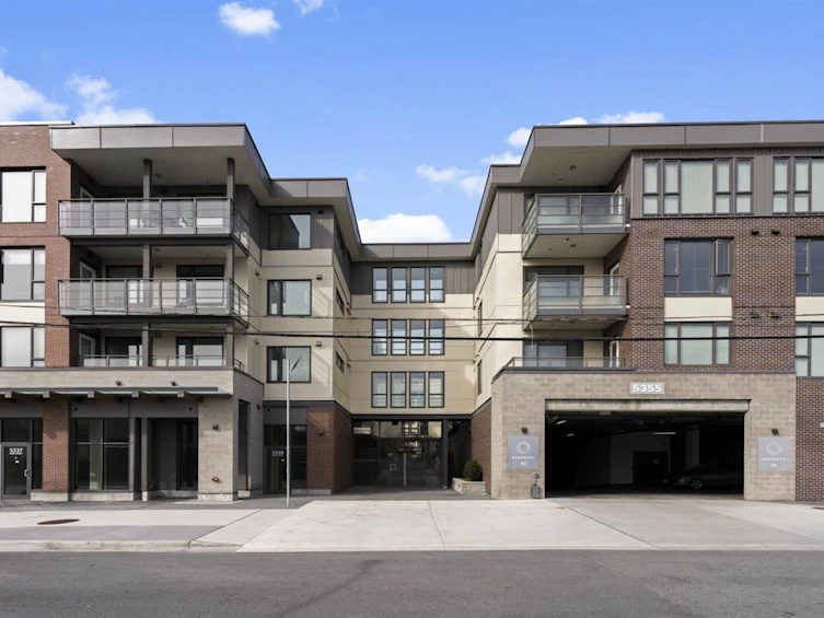 PH25-5355 Lane Street, Burnaby, BC, V5H 0H1
