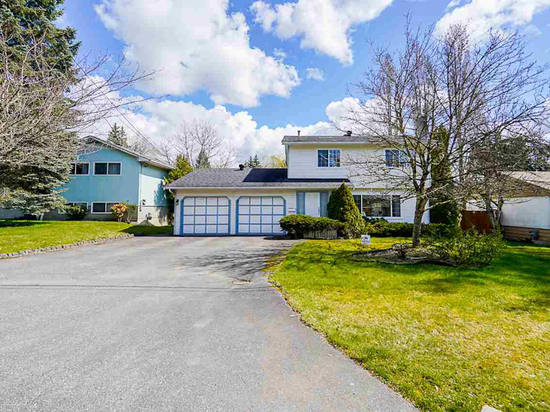 9038 146th Street, Surrey BC V3R 3S8