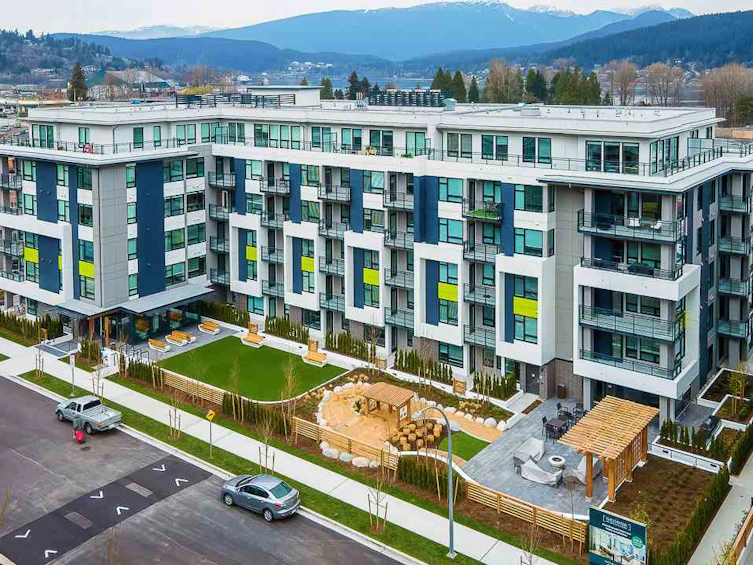 412-3018 St George Street, Port Moody, BC, V3H 2H7