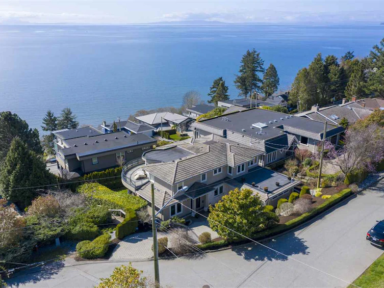 14342 Sunset Drive, Surrey, BC, V4B 1B2