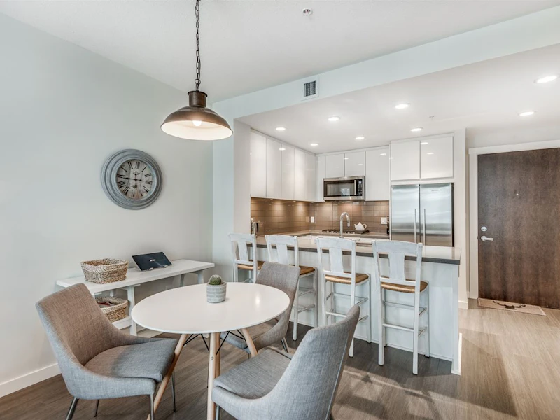 210 - 255 W 1st Street, North Vancouver BC