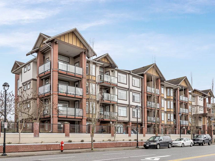 152-5660 201a Street, Langley, BC, V3A 0B4