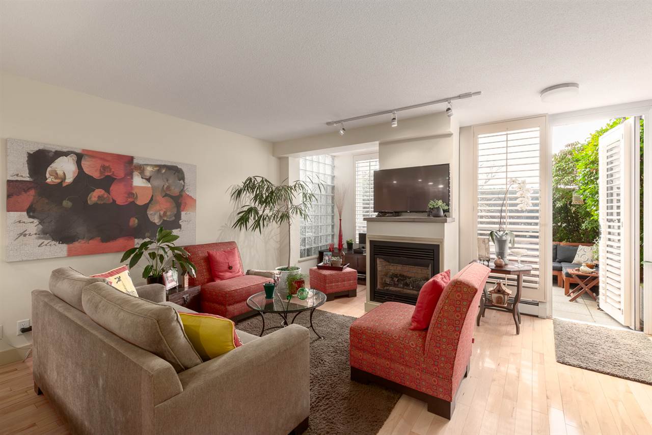 TH122-1288 Marinaside Crescent, Vancouver, BC, V6Z 2W5