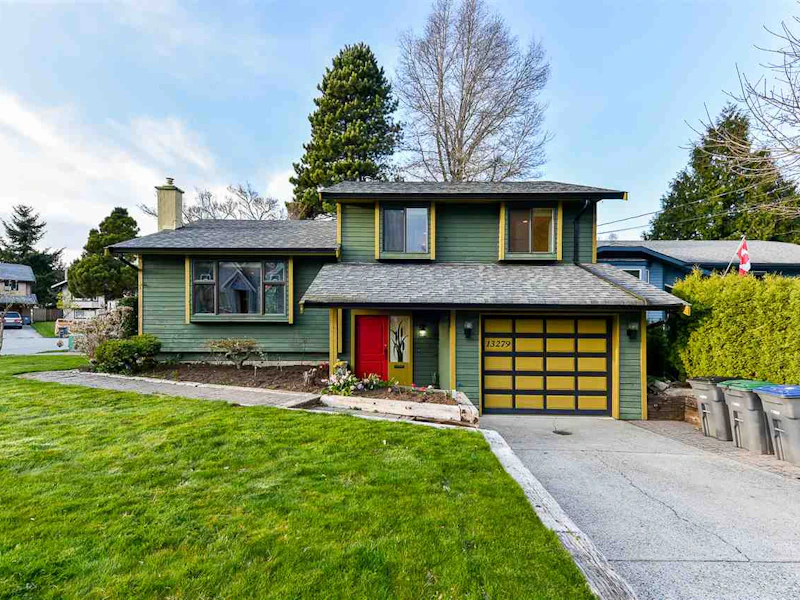 13279 65a Avenue, Surrey BC V3W 7Y3