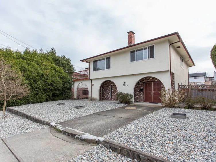 3952 Moscrop Street, Burnaby, BC, V5G 2C9