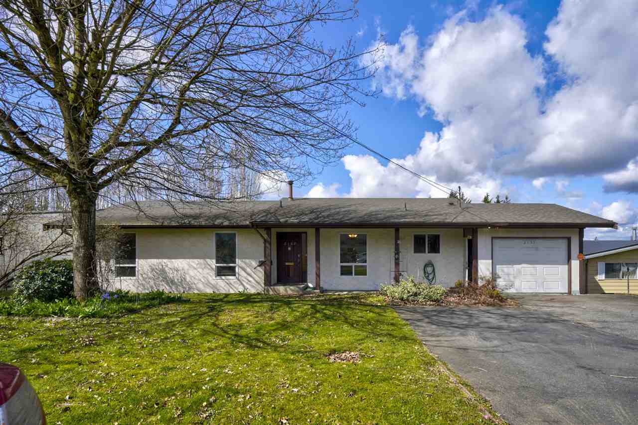 2153 Dolphin Crescent  