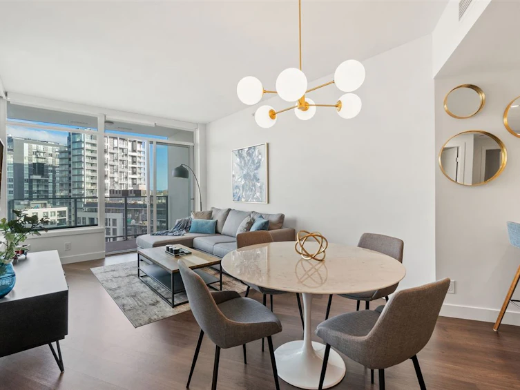 815-3557 Sawmill Crescent, Vancouver, BC, V5S 0E2