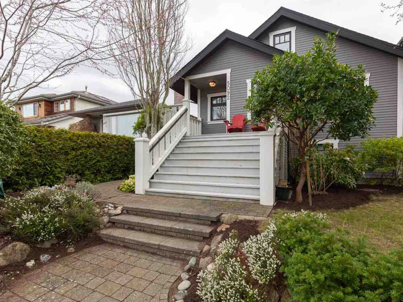 5092 Walden Street, Vancouver BC V5W 2V7
