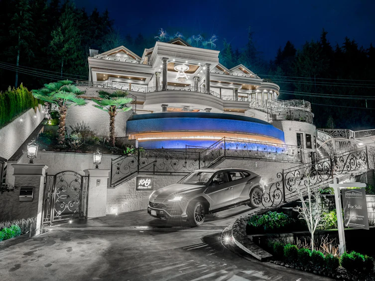 1049 Millstream Road, West Vancouver, BC, V7S 2C8