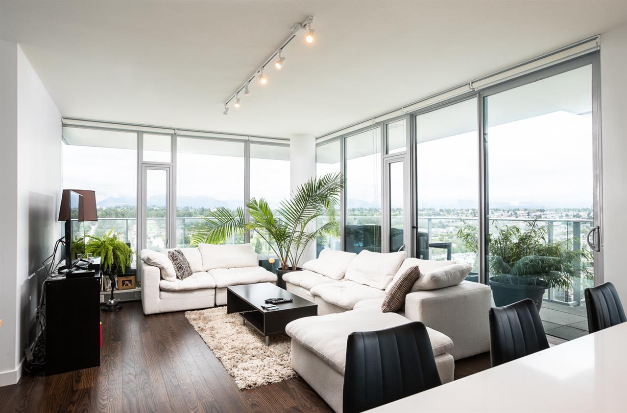 2402-8031 Nunavut Lane, Vancouver, BC, V5X 0C9