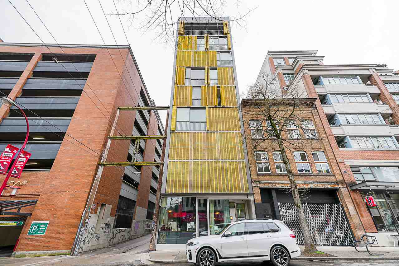 304-219 E Georgia Street, Vancouver, BC, V6A 1Z6