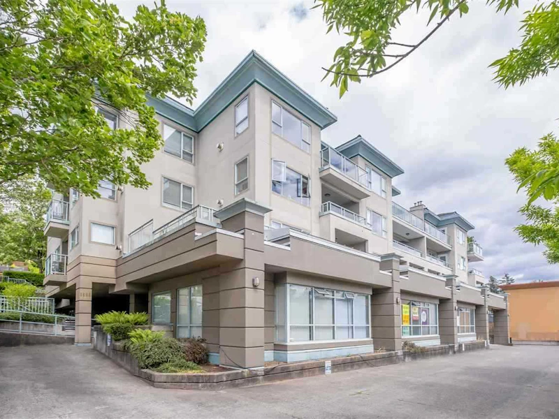 203 - 1085 W 17th Street, North Vancouver BC V7P 3R3