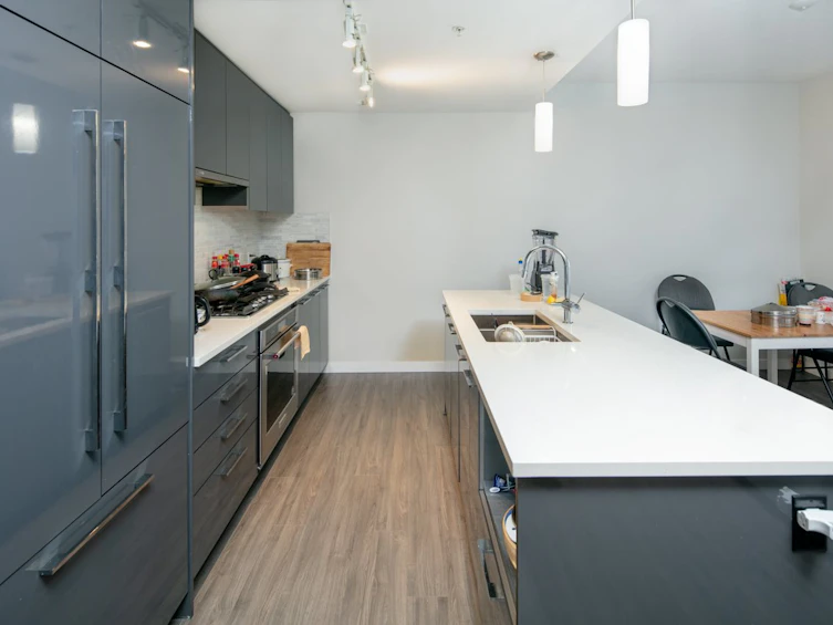 321-9551 Alexandra Road, Richmond, BC, V6X 0S6