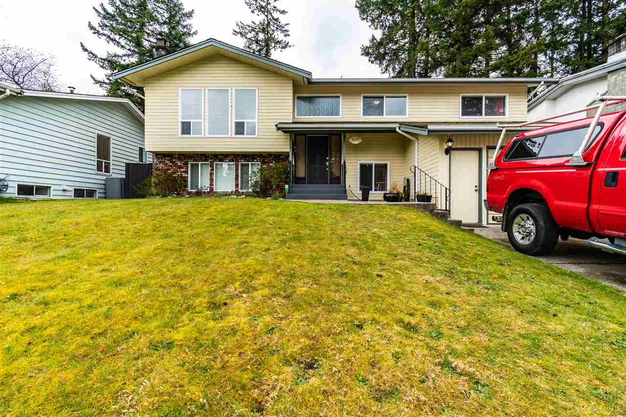 3077 Mouat Dr  