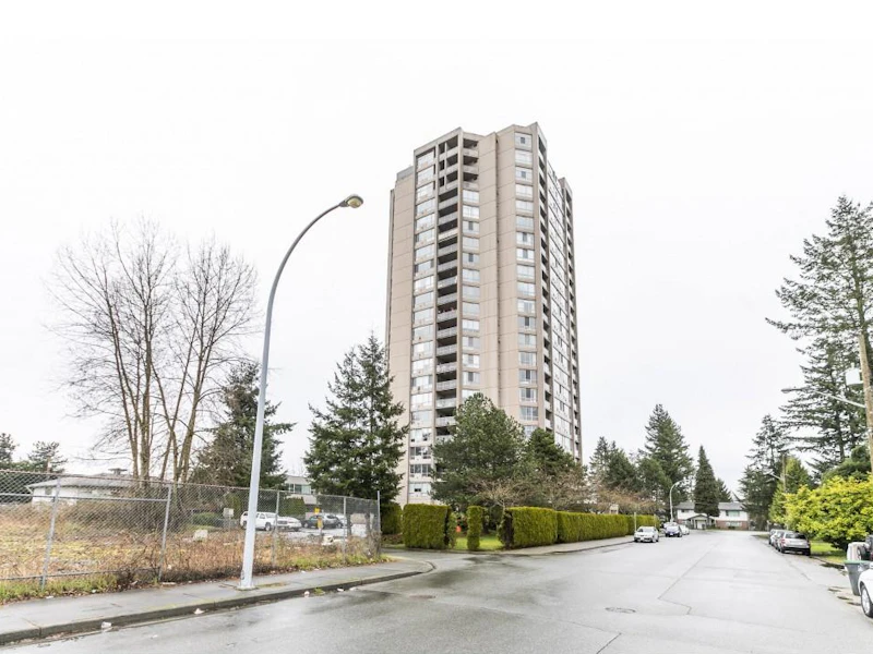 405 - 14881 103a Avenue, Surrey BC V3R 0M5