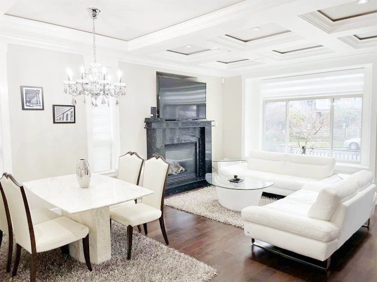 4231 Brant Street, Vancouver, BC, V5N 5B5