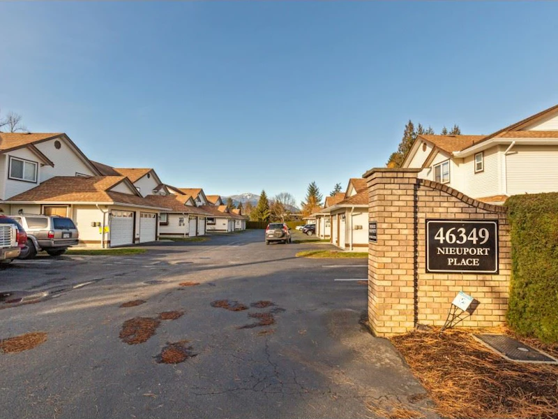 2 - 46349 Cessna Drive, Chilliwack BC V2P 1A7