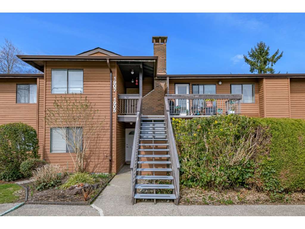 1907-10620 150 Street, Surrey, BC, V3R 7K3