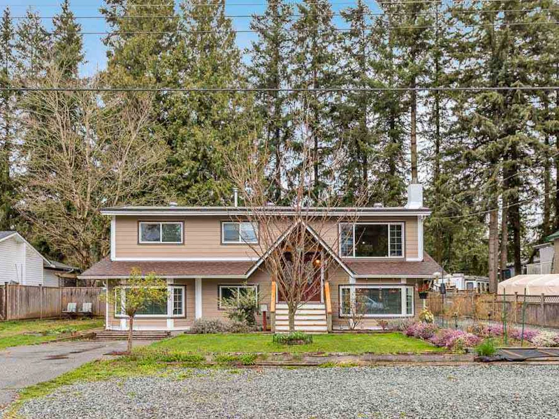 20307 36b Avenue, Langley BC V3A 2S3
