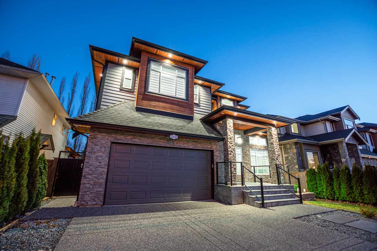 21650 49a Avenue, Langley, BC, V3A 5Z3