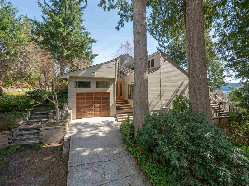 1468 Davidson Road, Gibsons BC