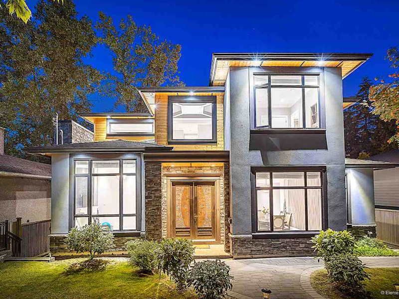 4912 Venables Street, Burnaby BC V5B 1X7