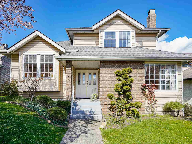 94 Richmond Street, New Westminster BC V3L 5N1