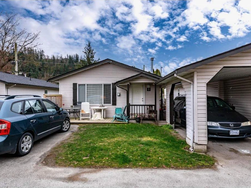 8 - 5648 Vedder Road, Chilliwack BC V2R 3M8