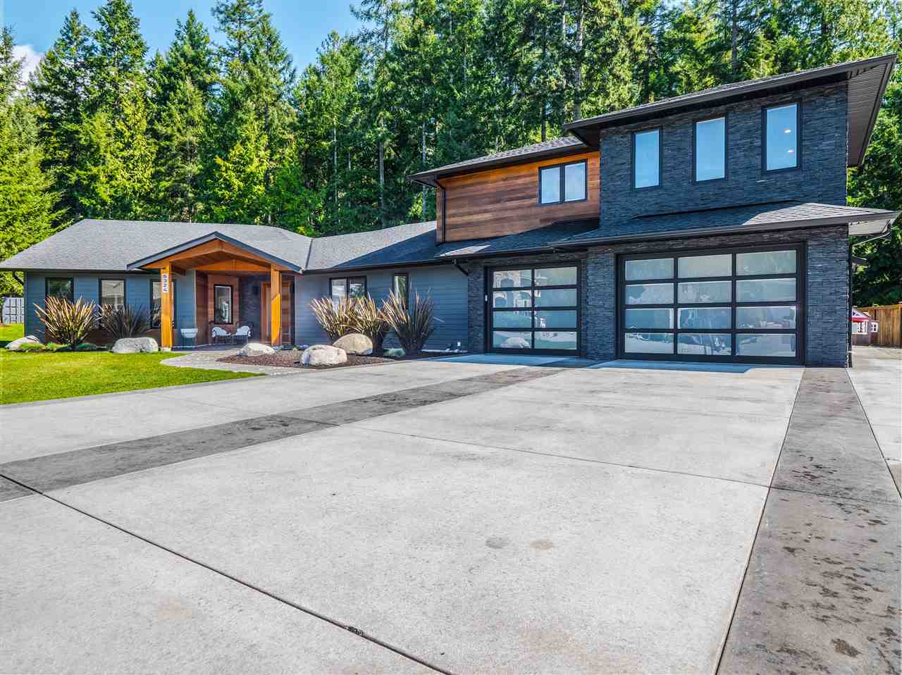 Mls Listings Near Davis Bay Elementary School Sechelt Bc Rew