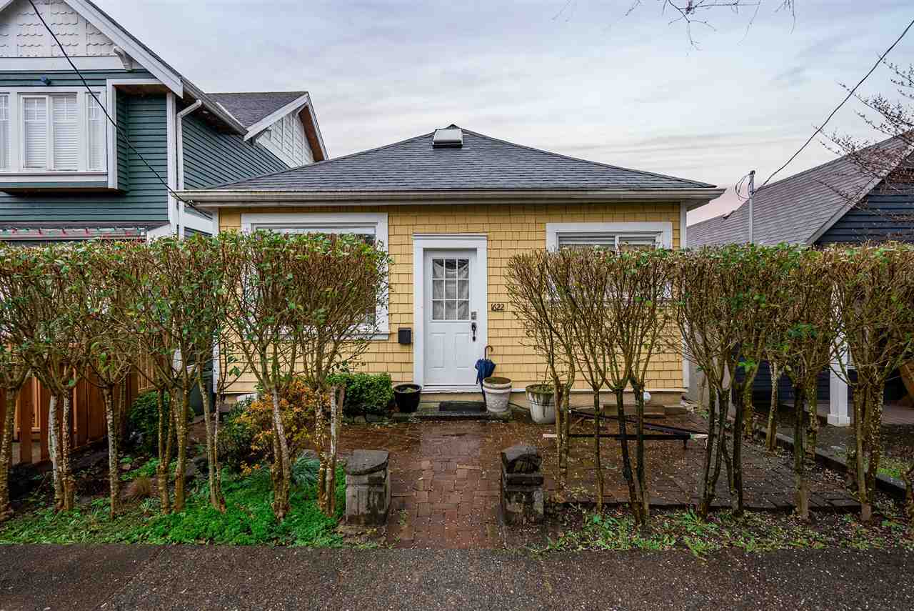 1622 E 11th Avenue, Vancouver, BC, V5N 1Y7