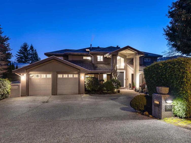 1760 Queens Avenue, West Vancouver, BC, V7V 2X7