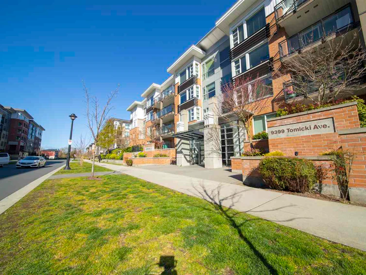 211-9399 Tomicki Avenue, Richmond, BC, V6X 0H6
