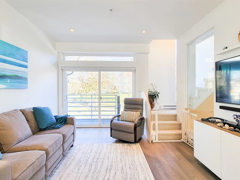 2327 Brunswick Street, Vancouver BC