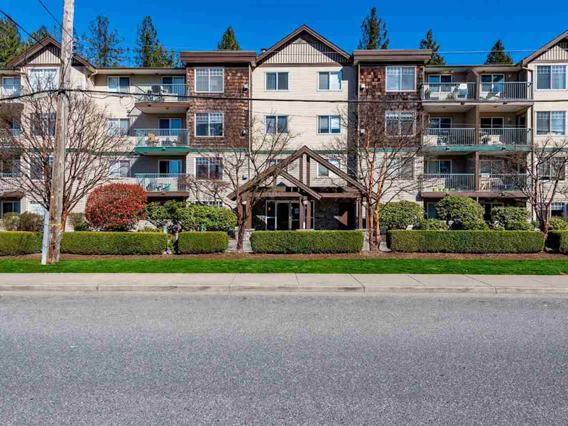 100 - 2350 Westerly Street, Abbotsford BC V2T 6T7