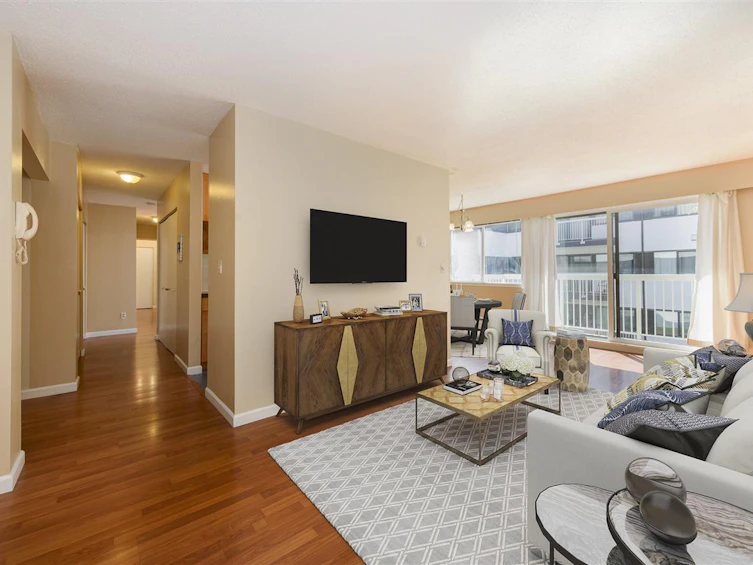 208-8040 Ryan Road, Richmond, BC, V7A 2E5