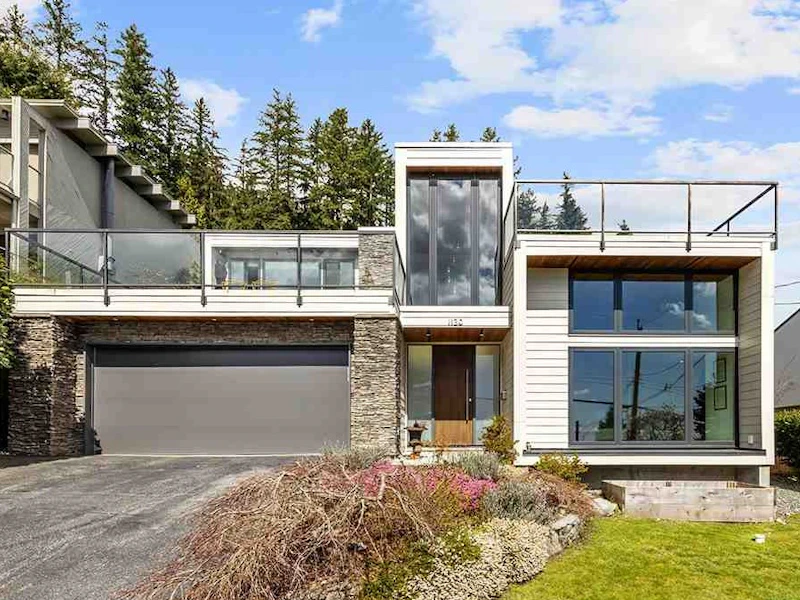 1130 Kilmer Road, North Vancouver BC V7K 1R1