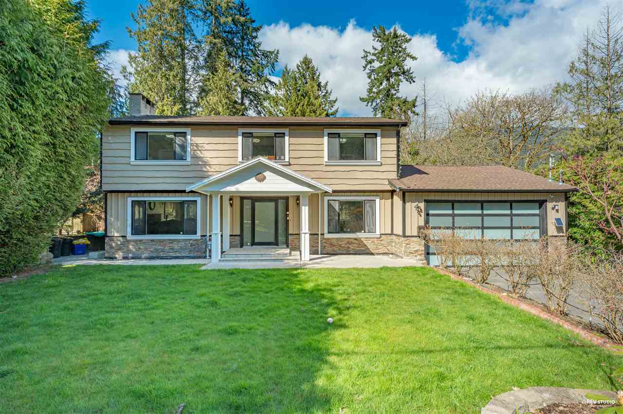 5495 Greenleaf Road, West Vancouver, BC, V7W 1N5