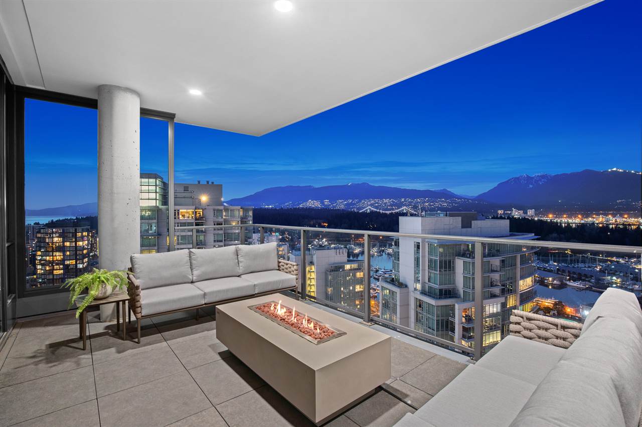 2501-620 Cardero Street, Vancouver, BC, V6G 3H7