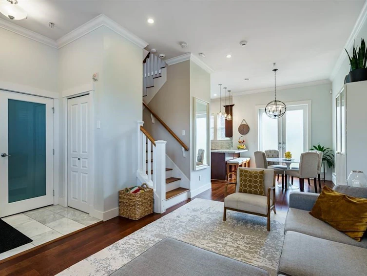 808 Gore Avenue, Vancouver, BC, V6A 3A1