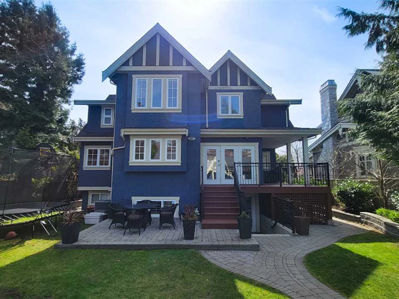 3915 W 35th Avenue, Vancouver BC V6N 2P1