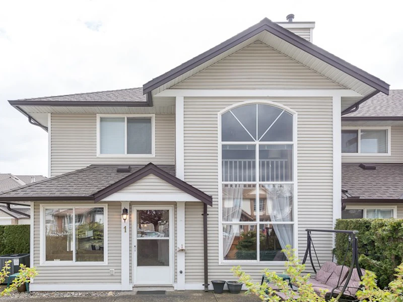 1 - 1370 Riverwood Gate, Port Coquitlam BC V3B 7V7