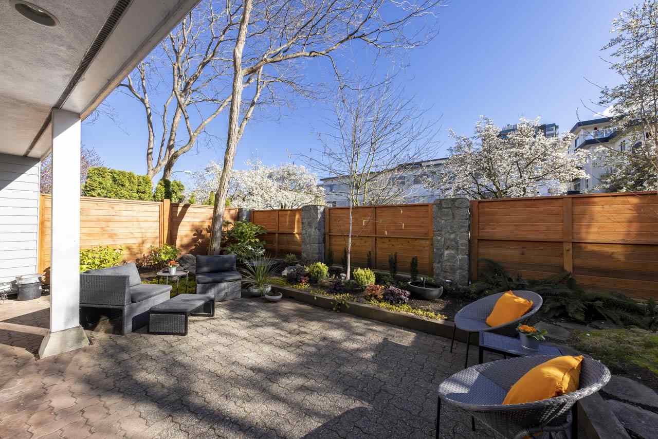 2315 York Avenue, Vancouver, BC, V6K 1C8