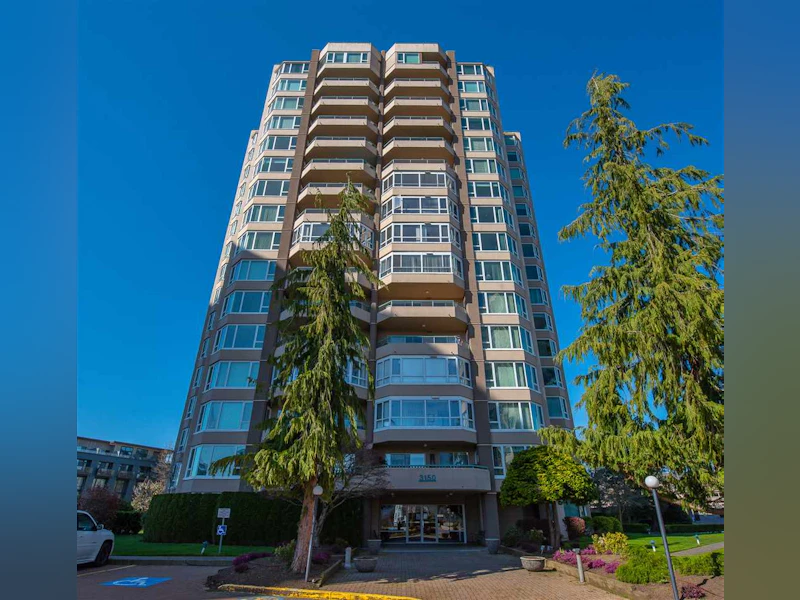 802 - 3150 Gladwin Road, Abbotsford BC V2T 5S9