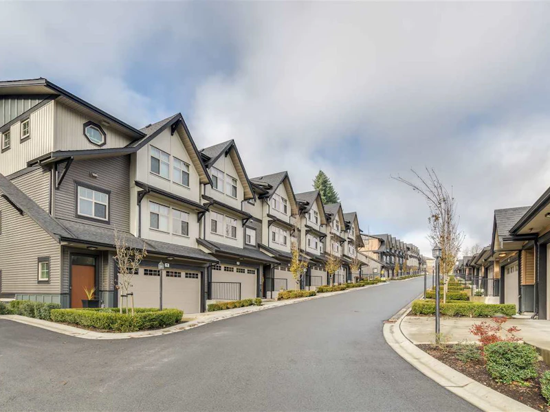 5 - 10525 240th Street, Maple Ridge BC
