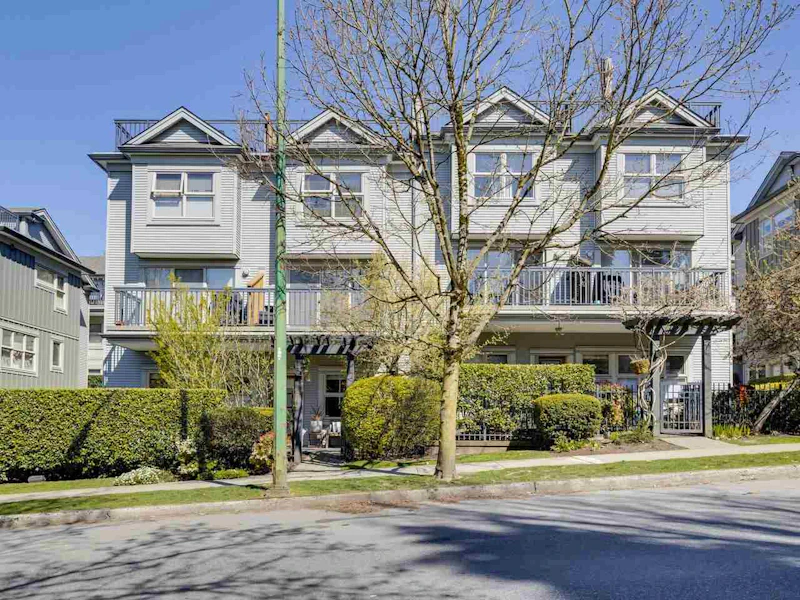 5 - 3855 Pender Street, Burnaby BC V5C 1W5
