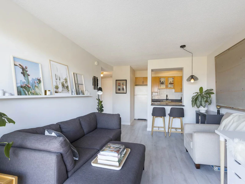 206 - 2142 Carolina Street, Vancouver BC V5T 3S2