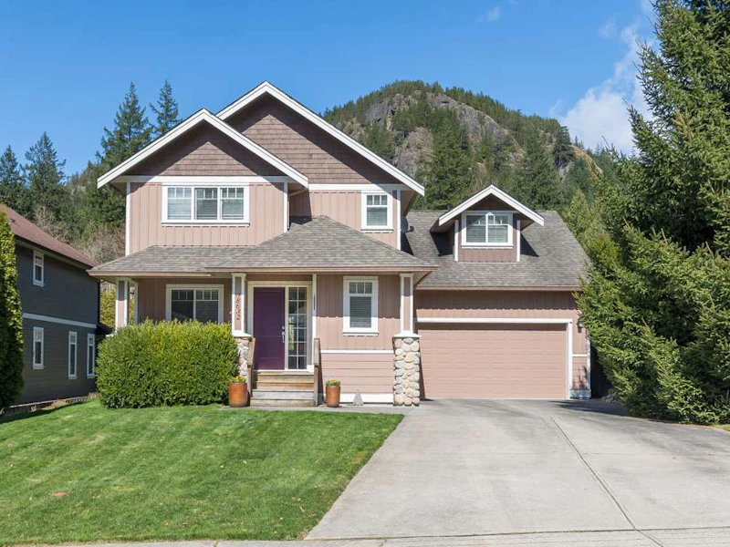 38632 Cherry Drive, Squamish BC V0N 0C2