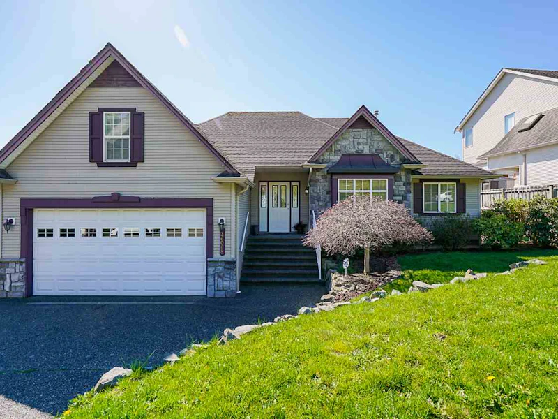 36068 Marshall Road, Abbotsford BC V3G 2W9