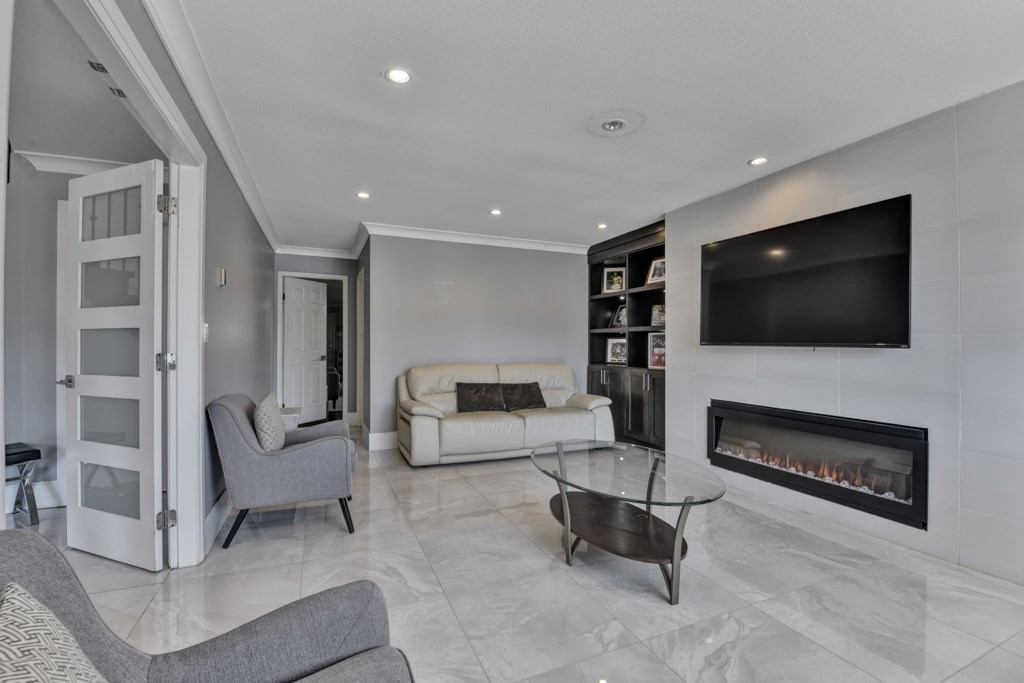 12471 68a Avenue, Surrey, BC, V3W 0P6